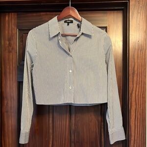 Theory Black and White Striped Cropped Button Down Shirt with Notched Collar